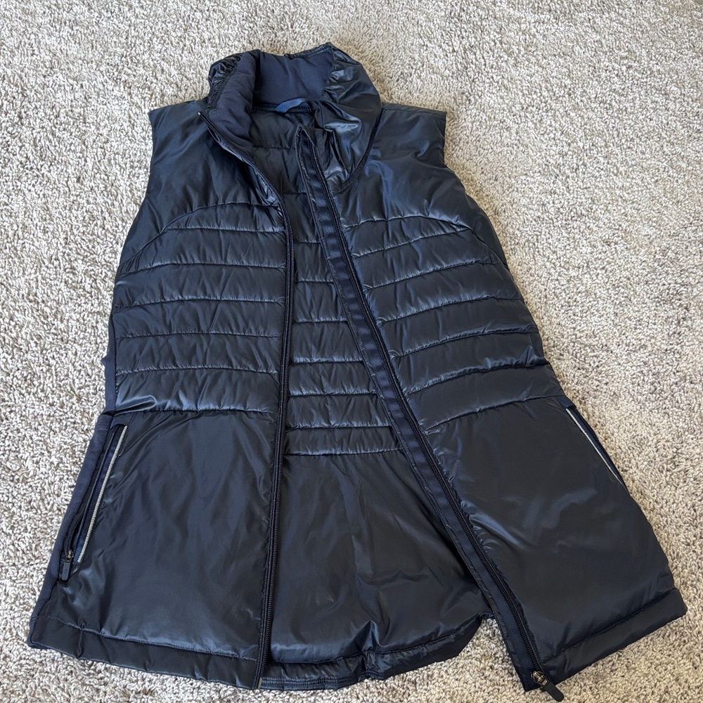 lululemon athletica Black Puffer Vest